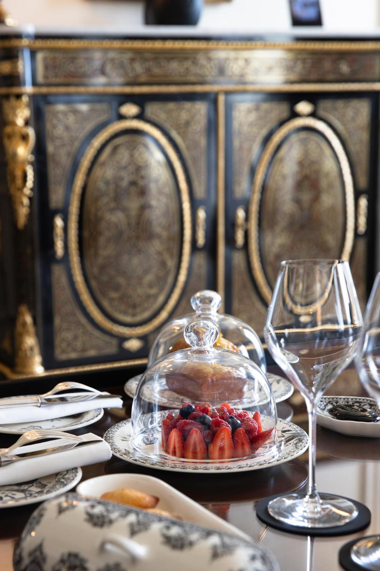 La Reserve Paris Hotel & Spa المظهر الخارجي الصورة